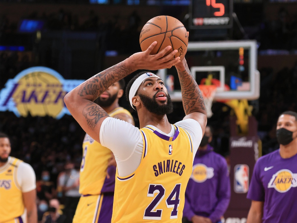 尤文图斯仍对马竞中场德保罗情有独钟，报价2500万欧元求购